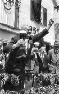 „Sängerbund“ auf Besuch beim Schelklinger Liederkranz. Im Vordergrund
Georg Zizmann, 1951